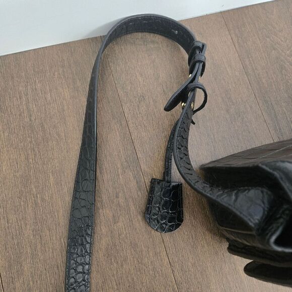 Alexander McQueen Croc Embossed leather Skull Crossbody Bag - Picture 5 of 16